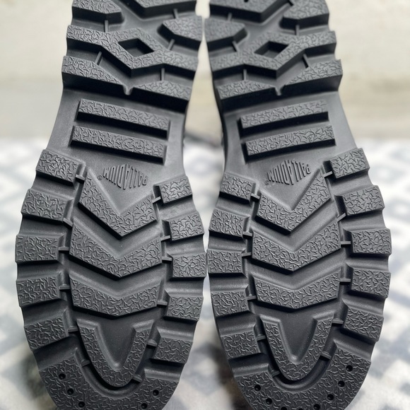 Palladium pallatrooper OFF-1 NIB Unisex Boots - Picture 6 of 7